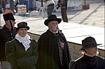 207TS11ZOGO_E087.jpg